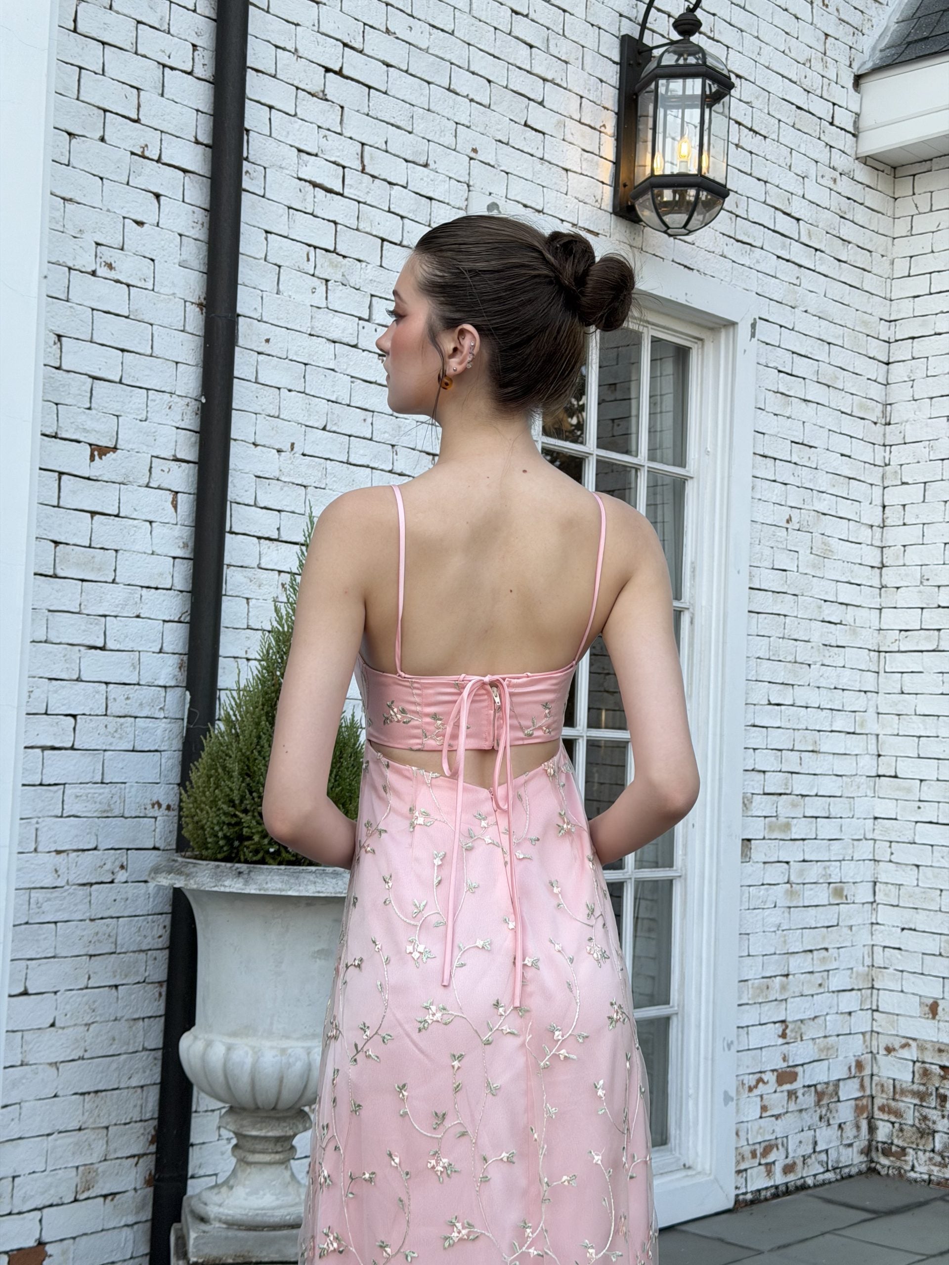 Leona lace dress