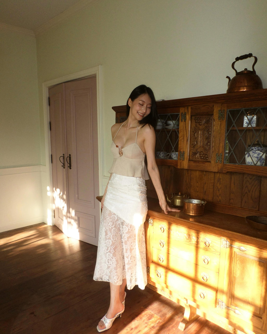Sexy lace skirt