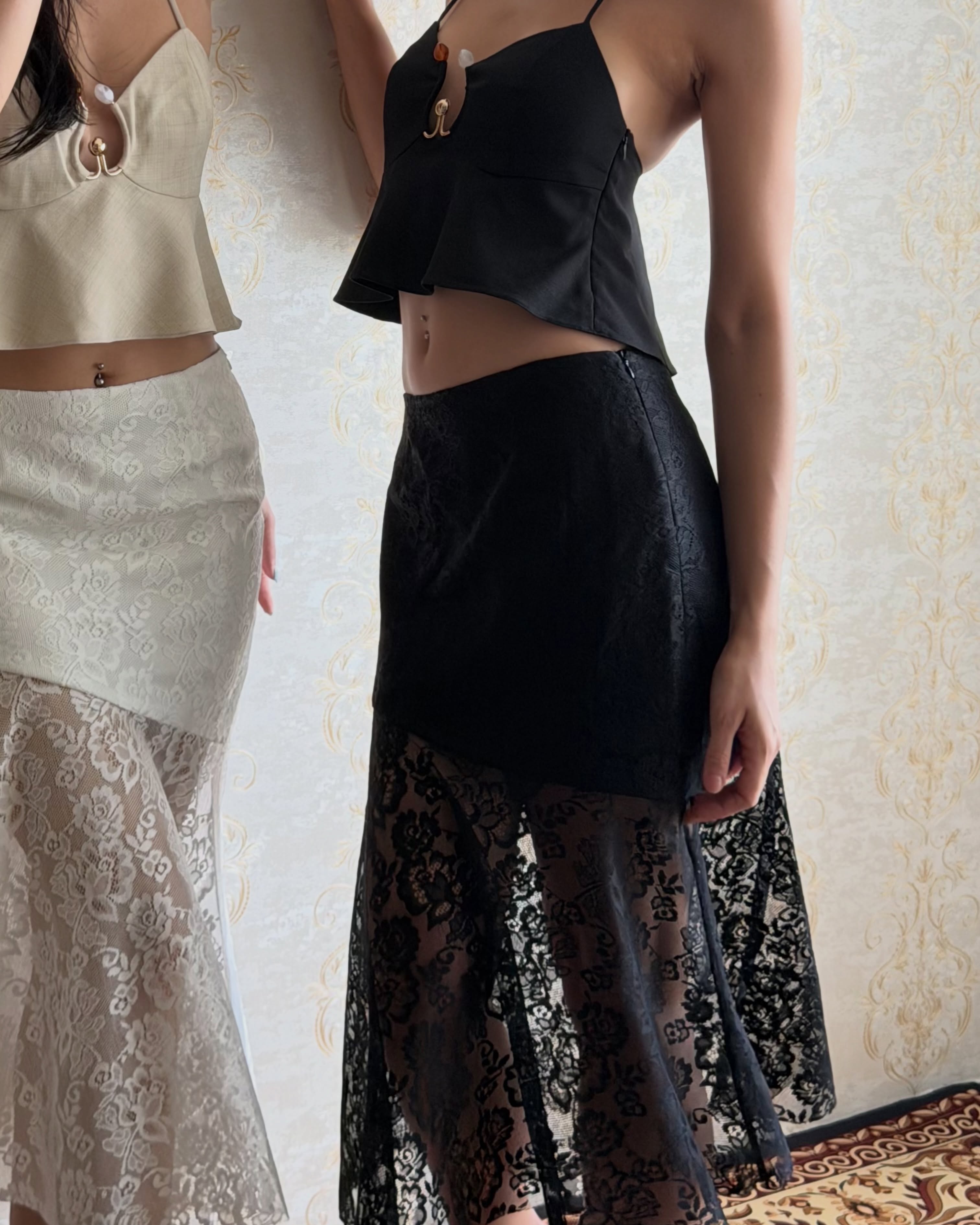 Sexy lace skirt